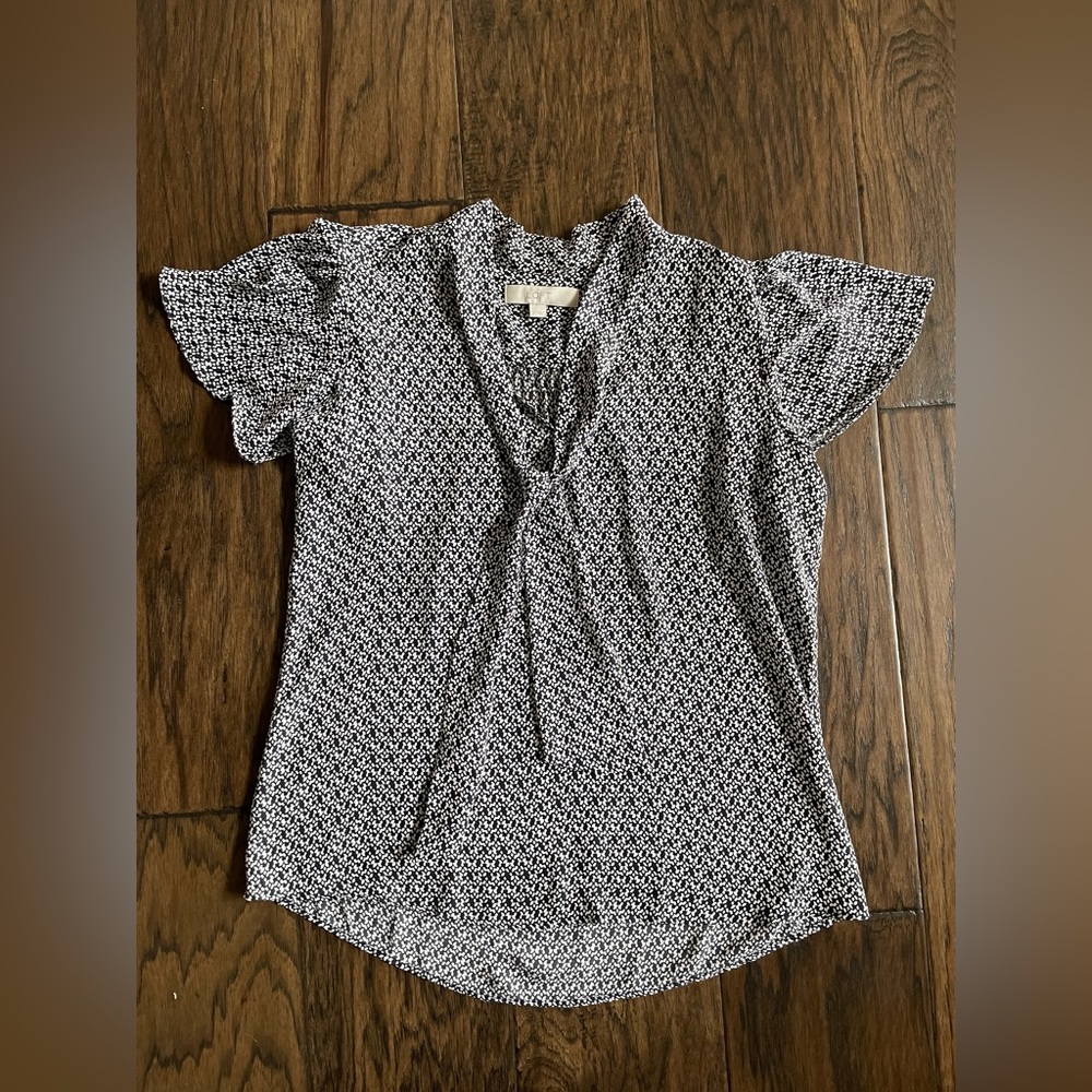 LOFT Navy & White Blouse Size:S